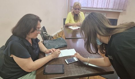 Оренбургские пенсионеры осваивают «Азбуку Интернета»
